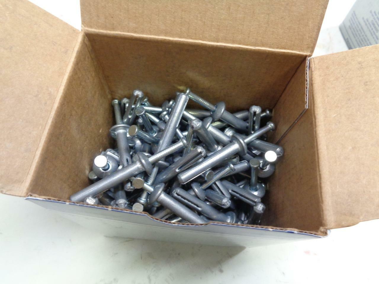 NEW PACK OF 2 BOXES OF 100 COUNT MIDWEST NAIL DRIVE ANCHORS 2.45lb MAX 04068 R10