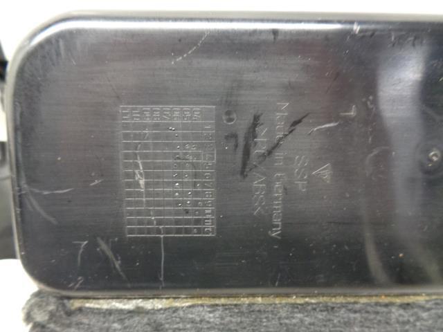 PORSCHE CAYMAN 06-12 PASSENGER SIDE REAR STORAGE COMPARTMENT 987 555 071 05/06