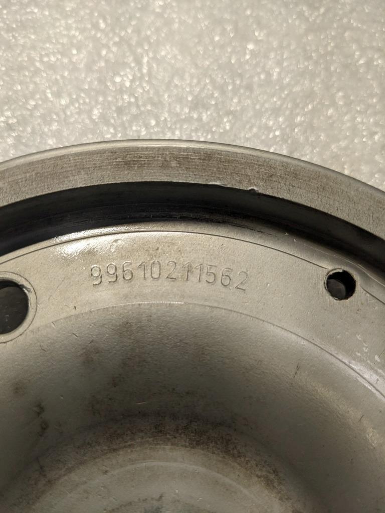 PORSCHE 911 BOXSTER CRANKSHAFT SERPENTINE PULLEY 99610211562 USED 996B.G.L.