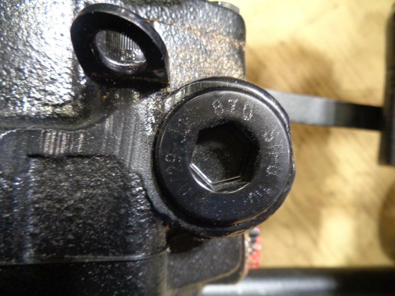 Eaton 78461-RDV-04 7200-RYA-04 180811RSP2034 136918 Hydraulic Tandem Drive BSRG1