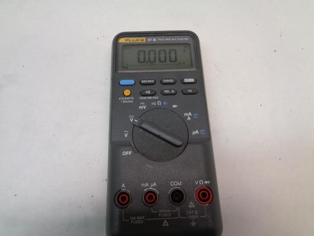 USED FLUKE 87 III TRUE RMS MULTIMETER 1000V-AC TEST EQUIPMENT R6