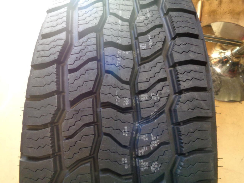 COOPER DISCOVERER AT3 4S P 245 70 16 107S SL TIRE 90000046774 BQ4