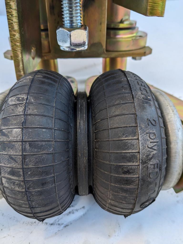 LIPPERT CENERPOINT AIR RIDE SUSPENSION UPGRADE TANDEM AXLE 155967 R6