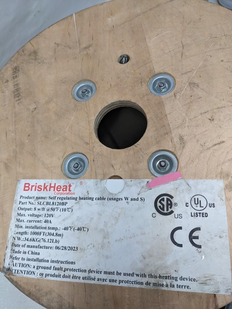 BRISKHEAT SLCBL8120BP SELF-REGULATING HEATING CABLE 8W 120V 1000FT NEW B2