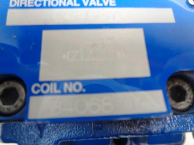 NEW HARSCO DIRECTIONAL VALVE C0993Y02 COIL NO.B4068Y15 R33T1