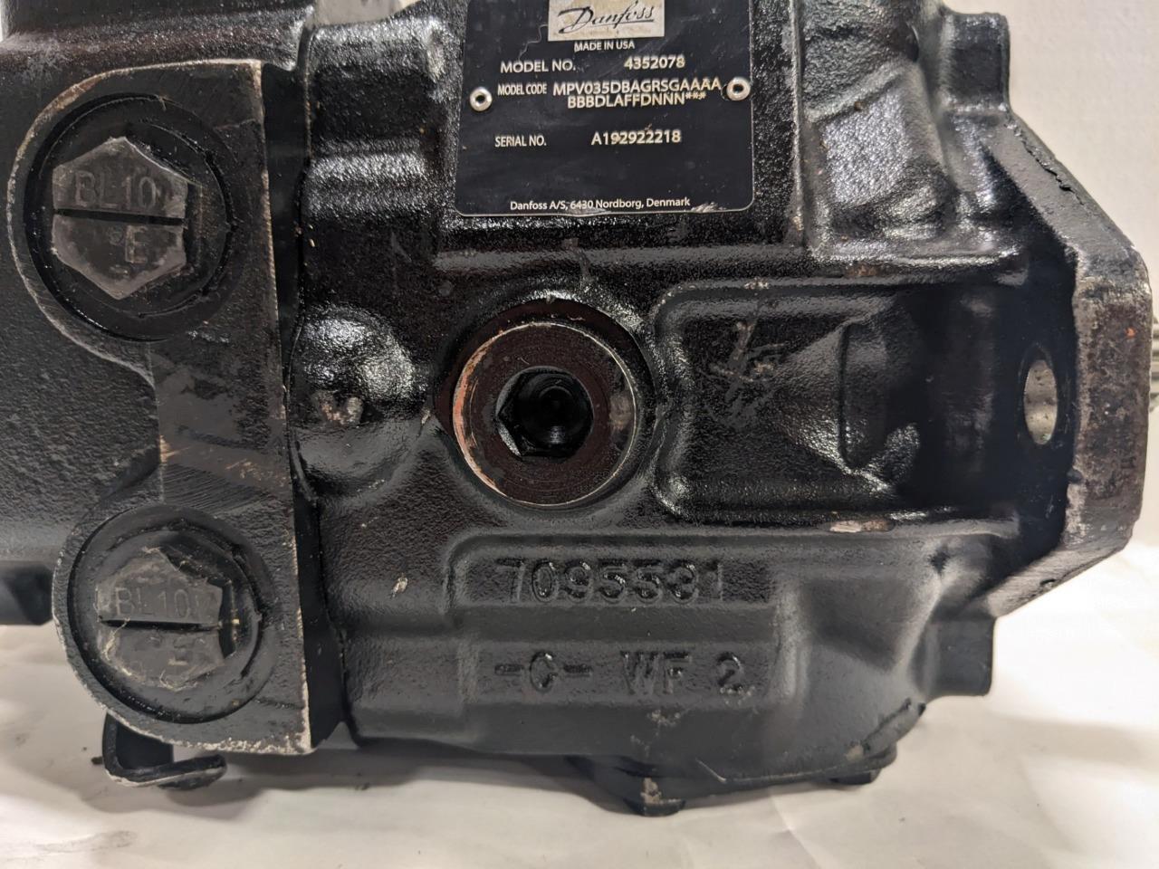 Bobcat Sauer Danfoss Hydraulic Pump 4352078 A 192922 REMANUFACTURED BSRG1