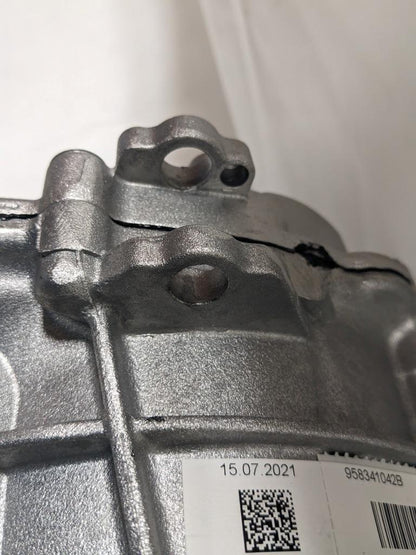 GENUINE PORSCHE 958 351 042 BX 15-18 CAYENNE TRANSFER BOX CASE T3 BSRG4