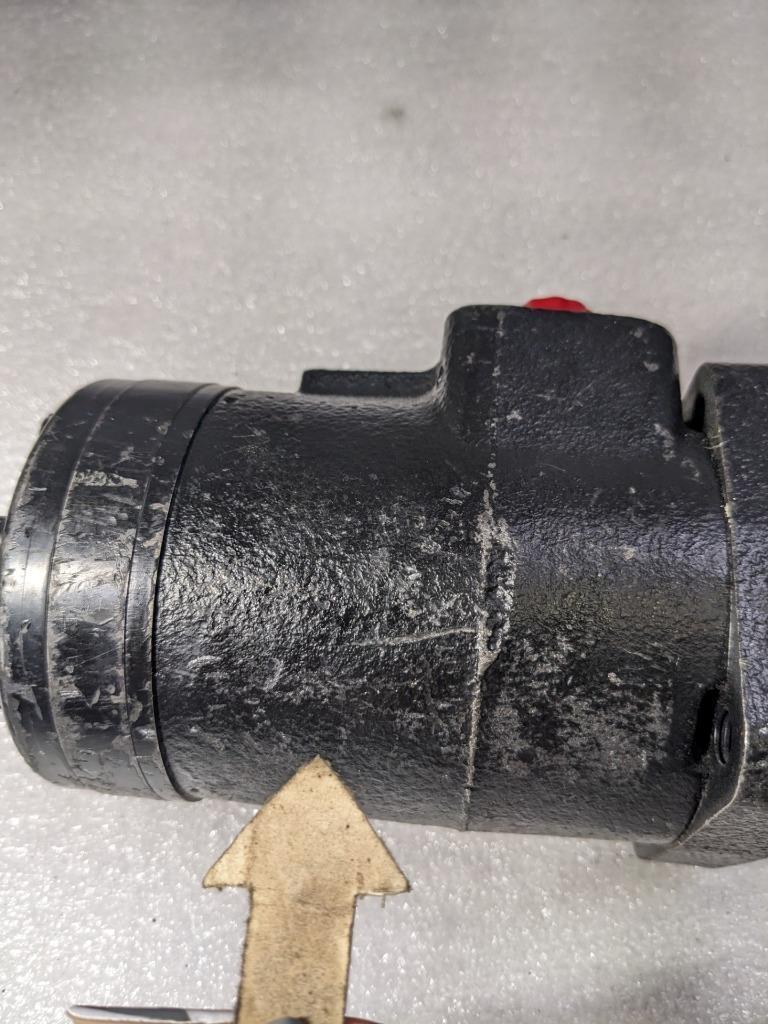 EATON CHER-LYNN CAST IRON 4 BOLT SPOOL GEROLER 101-1003-009 USED R15