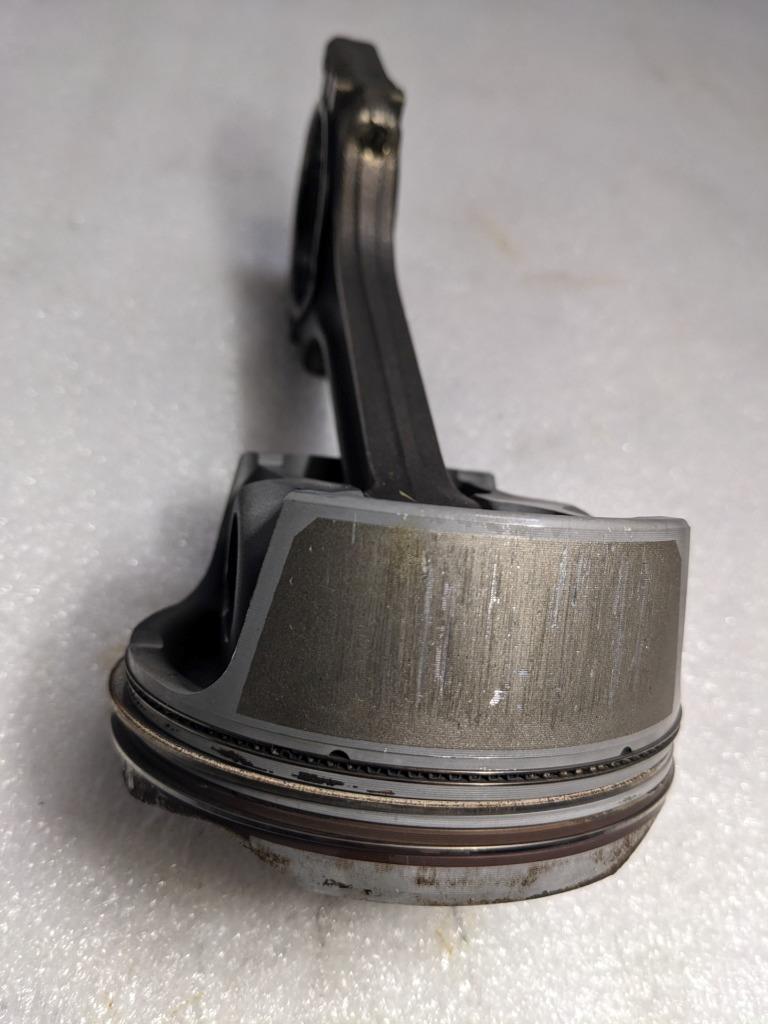 PORSCHE 987 BOXSTER PISTON & CONNECTING ROD #1 9961031028R USED 996B.G.L.