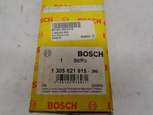 Porsche 944 (951) Turn Signal Lens Front right 951 631 161 01 USED OEM R25T1
