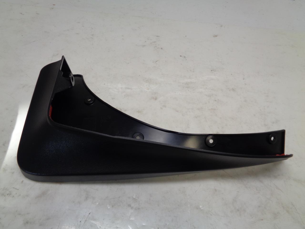 GENUINE BMW FRONT MUD FLAPS (MISSING HARDWARE) 82162302409 NEW R21