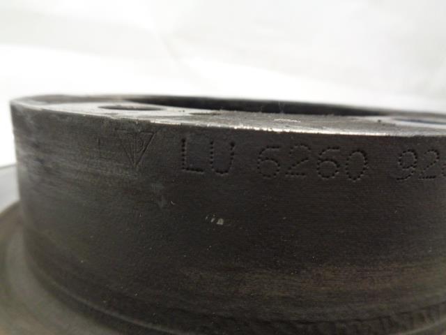 USED GENUINE PORSCHE 928 RIGHT FRONT DIRECTIONAL DISC BRAKE ROTOR 928 351 044 04