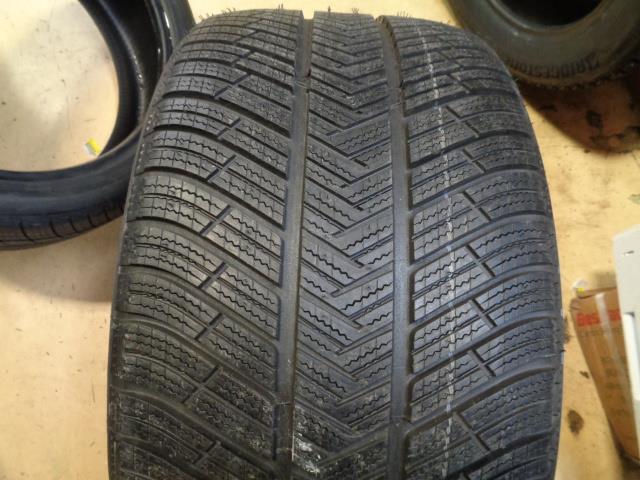 2 MICHELIN PILOT ALPIN PA4 MO MERCEDES P 285 35 20 104V XL 15197 TIRE BQ1