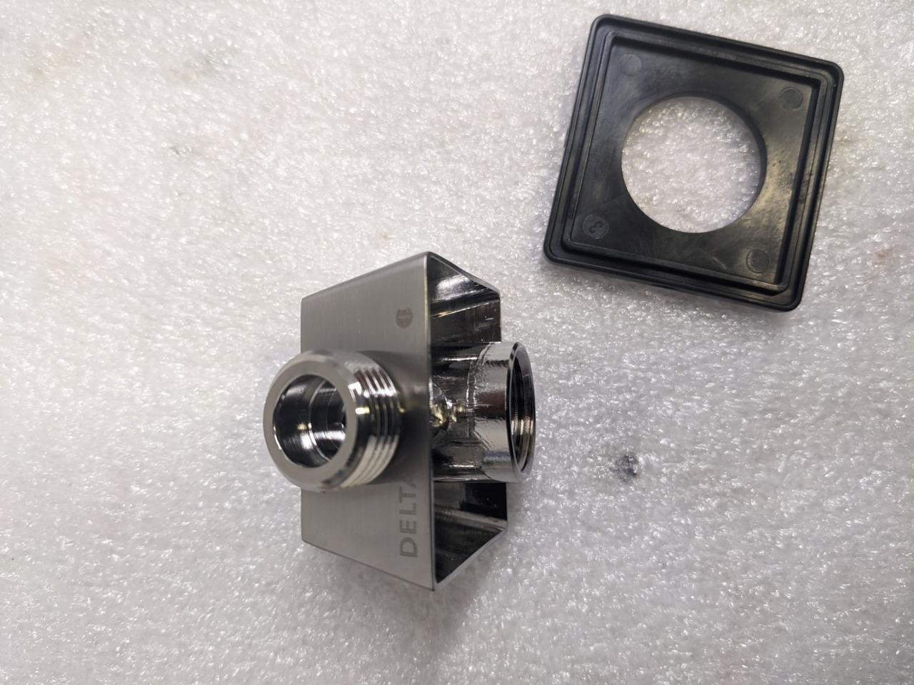 DELTA SQUARE WALL SUPPLY ELBOW HAND SHOWER-HOSE 50570 LUMICOAT STAINLESS NEW R28