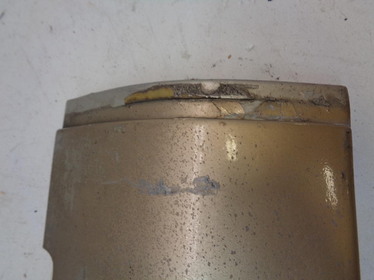 Porsche 928 1988 Rocker Panel 928 559 085 02 DRIVER GOLD USED GENUINE R23