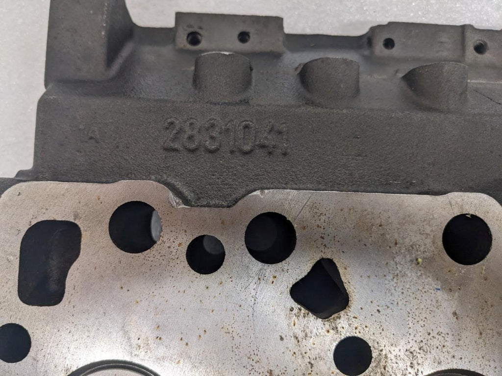 CUMMINS 2831041 Case Cummins Cylinder Head FOR 450/430/440 CASE Dozer NEW R18
