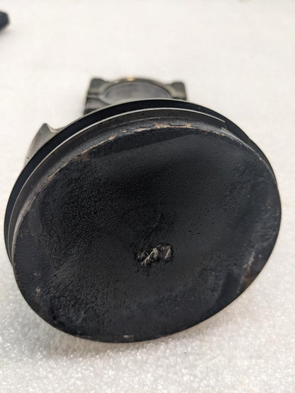 PORSCHE 986 BOXSTER 2.7L PISTON W/CONNECTING ROD #2 9961031028R USED 996GL2T1