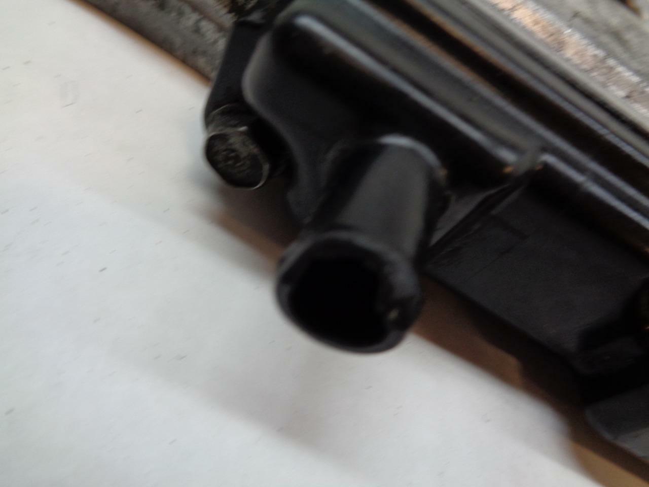 2 USED SUBARU IMPREZA ROCKER COVER #3 68T-L B-LH AND 68T-R B-RH R8TC