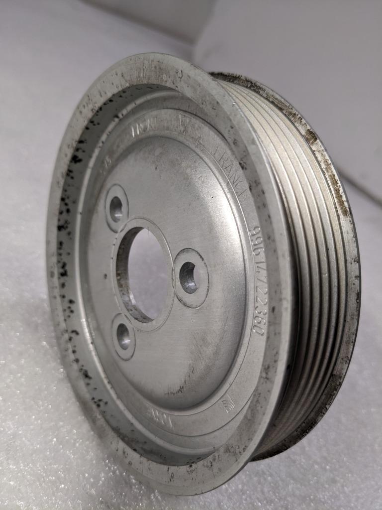 PORSCHE 987 CAYMAN POWER STEERING PUMP/PULLEY 99614722360  USED 996B.G.L.