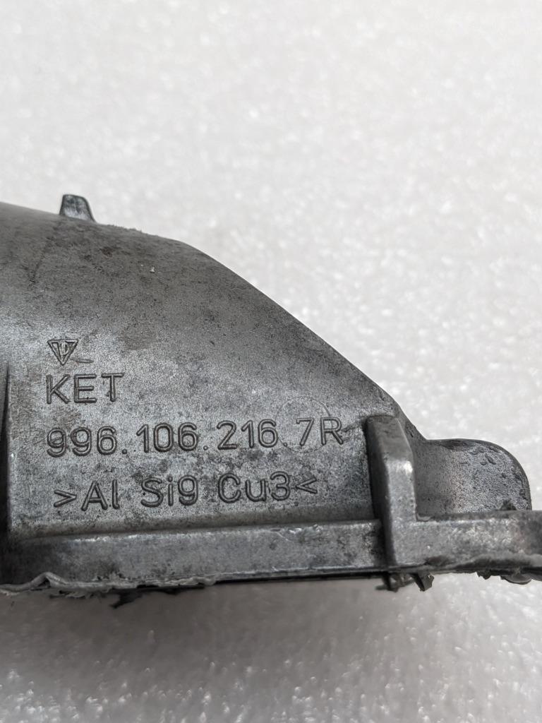 PORSCHE 996/911 BOXSTER AIR TUBE CONNECTION FITTING 9961062167R USED 996GL2T1