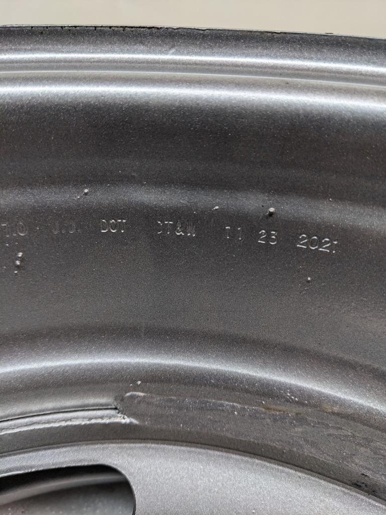 1 WHEEL VINTIQUES 344734044 34 CAMARO RALLYE SILVER SERIES 14X7 4.25BS NEW WR