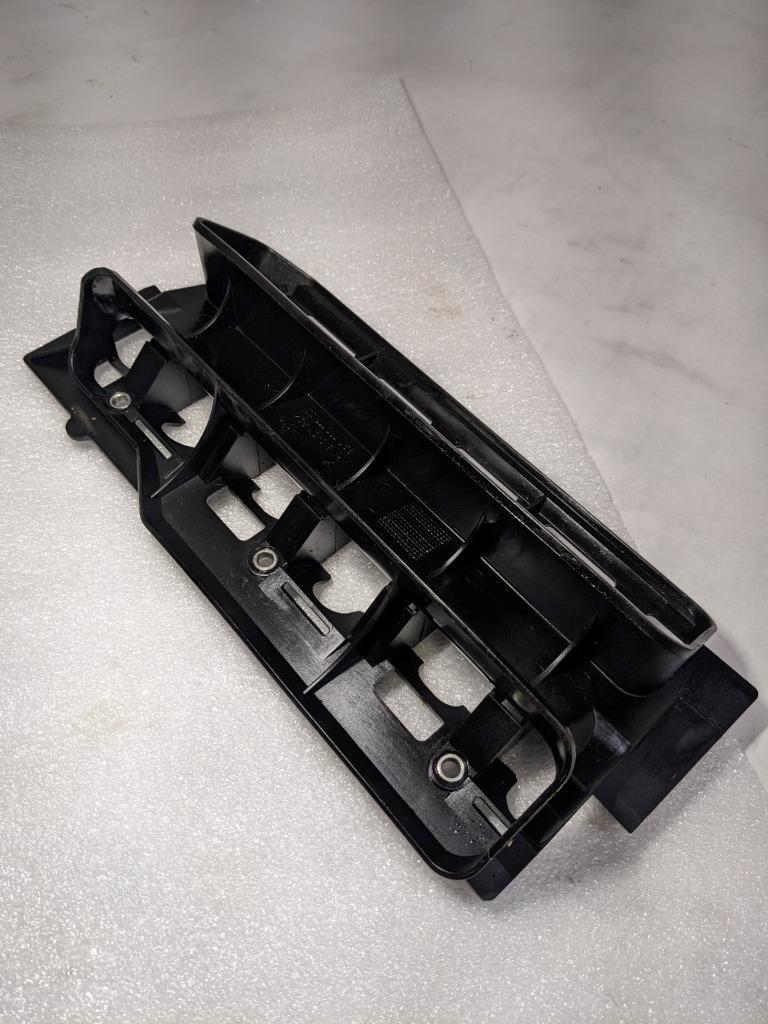 PORSCHE 996 BOXSTER CRANKSHAFT MOUNT 99610111655 USED 996B.G.L.