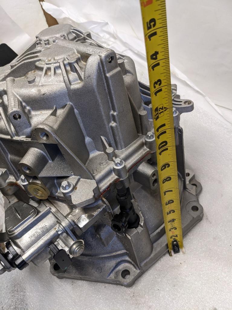 NEW GM TRANSMISSION/GEARBOX FOR OPEL ASTRA GTC/ CHEVROLET CRUZE 55569878 B2