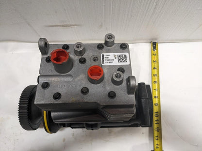 PACCAR 2139800 Genuine Paccar Air Compressor NEW BSIG1