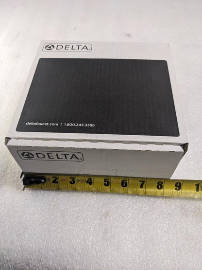 DELTA TESLA SINGLE-HANDLE 3-SPRAY SHOWER FAUCET TRIM KIT T17252-SS NEW R27