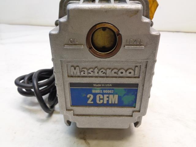 NEW MASTERCOOL MODEL 90062 2 CFM VACUUM PUMP 47/57 L/M 110V/ 60HZ R32