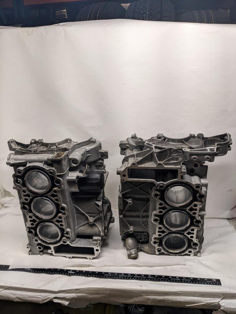 PORSCHE RIGHT/LEFT BARE ENGINE CASE FOR 97-04 BOXSTER 2.7L USED 996BGL2