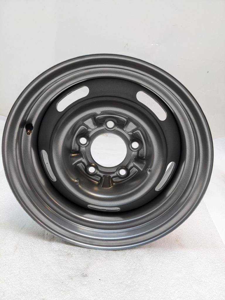 1 WHEEL VINTIQUES 344734044 34 CAMARO RALLYE SILVER SERIES 14X7 4.25BS NEW WR