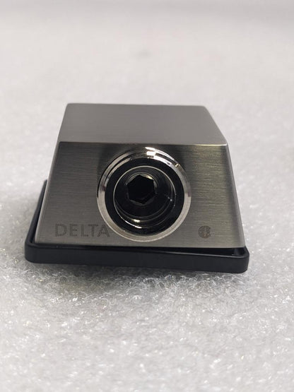 DELTA SQUARE WALL SUPPLY ELBOW HAND SHOWER-HOSE 50570 LUMICOAT STAINLESS NEW R28