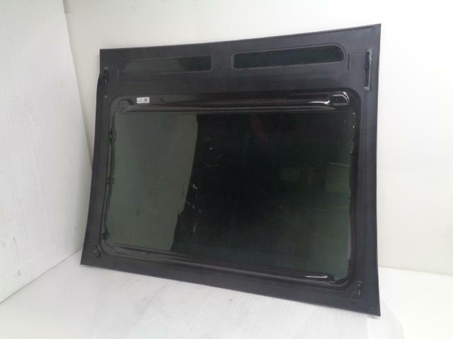 NEW '19-20 HYUNDAI GENESIS G70 PANORAMAROOF MOVING GLASS ASSEMBLY 81630-G9000 SR