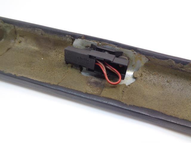 PORSCHE 99355508400 UPPER RIGHT SIDE DOOR PANEL COVER STRIP FOR 911 993 USED R20