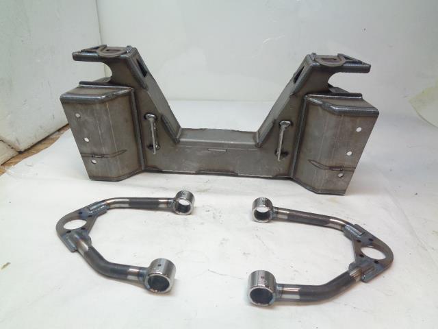 CB CHASSIS C10 63-72 FRONT KIT 1003-001/1003-004 NEW R35