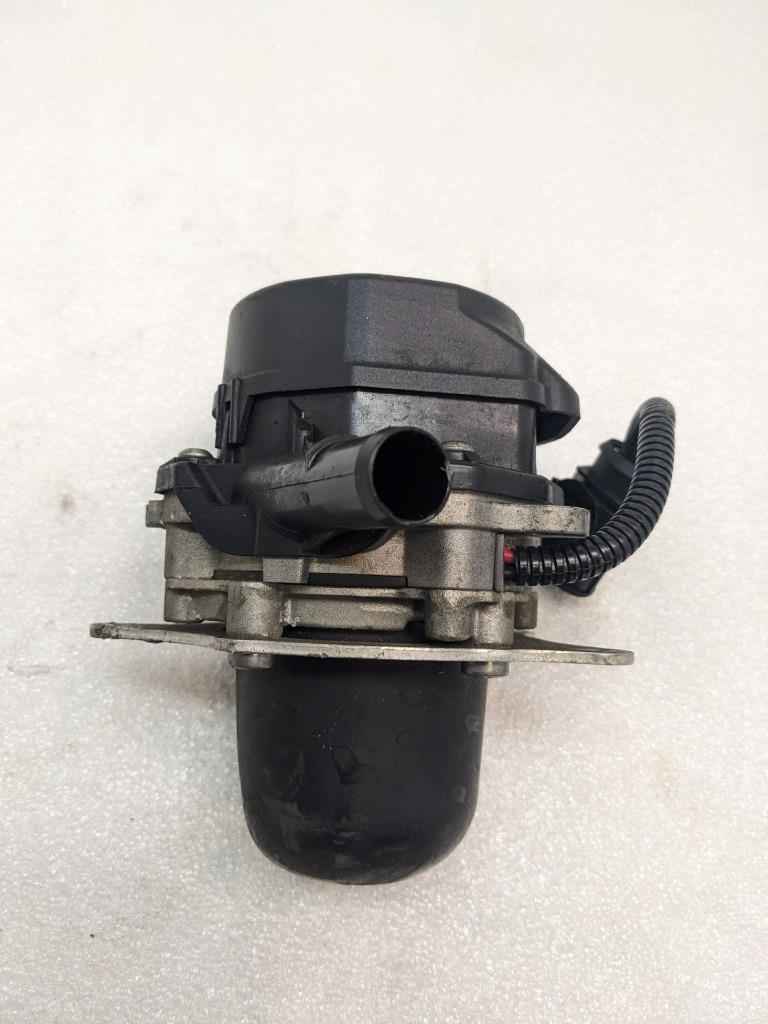 PORSCHE PANAMERA 970 SECONDARY AIR PUMP 95B131337 USED R20