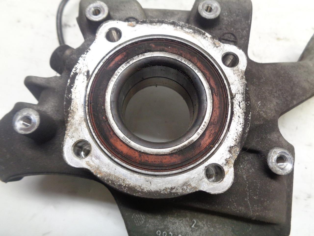 Porsche 911 (993) C2 Front Left Carrier Knuckle 993 341 657 05 USED OEM R25T8