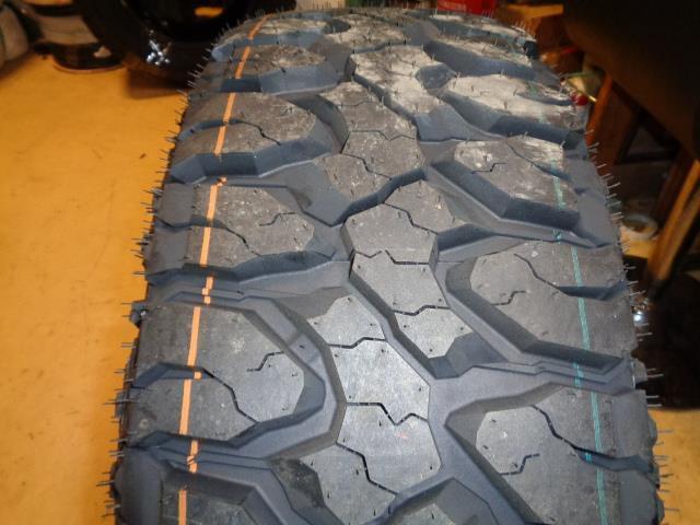 MILESTAR PATAGONIA M/T-02 BSW LT275 65 18 123/120Q LRE 10PLY TIRE 22772511 BQ4