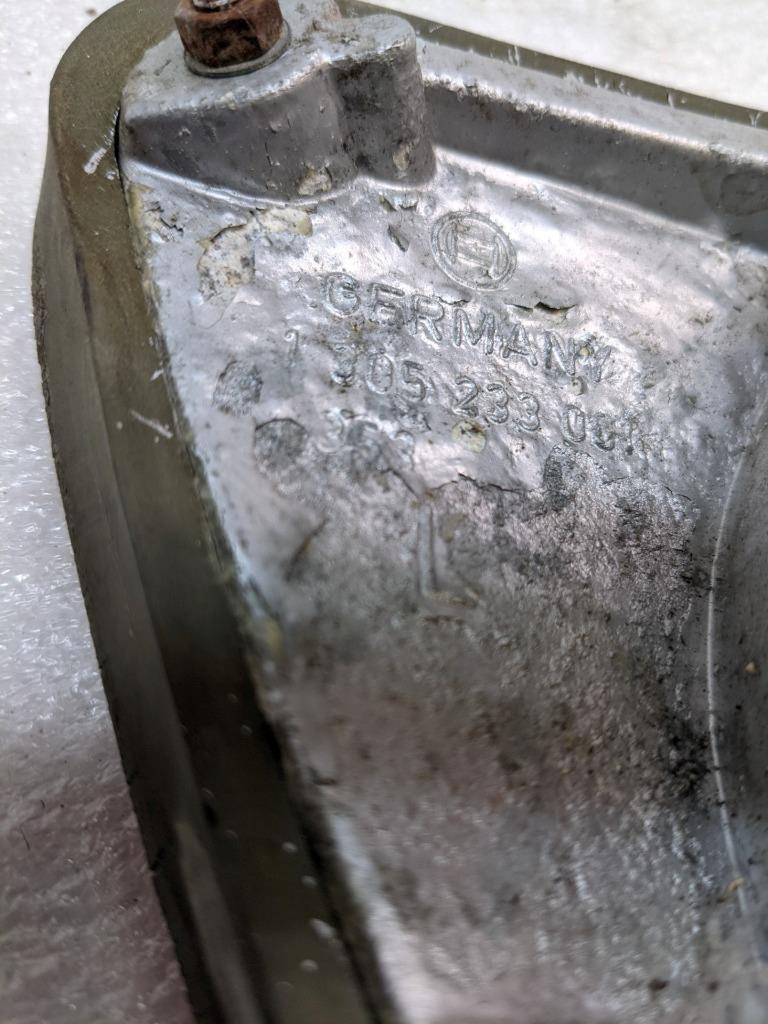 BOSCH 1305233001 LEFT TAIL LIGHT ASSEMBLY FOR MERCEDES W116 450 USED R21