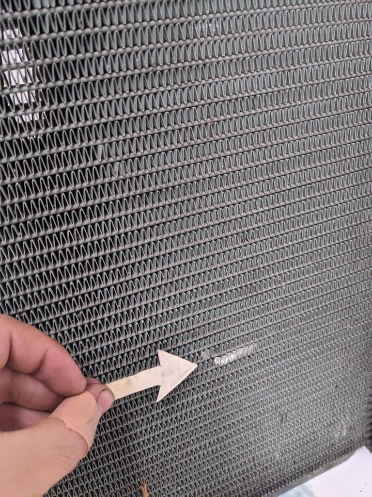 LEAKY PORSCHE 92810604401 RADIATOR FOR 87-91 PORSCHE 928 MANUAL TRANS USED R25