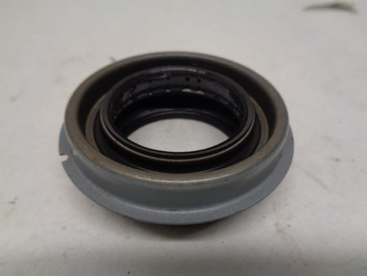GENUINE FORD 1997-2011 EXTENSION HOUSING SEAL 7W7Z-7052-A R15