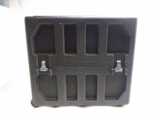 USED SKB Cases UNKNOWN MODEL Large(32x28x12) Rolling Case SR