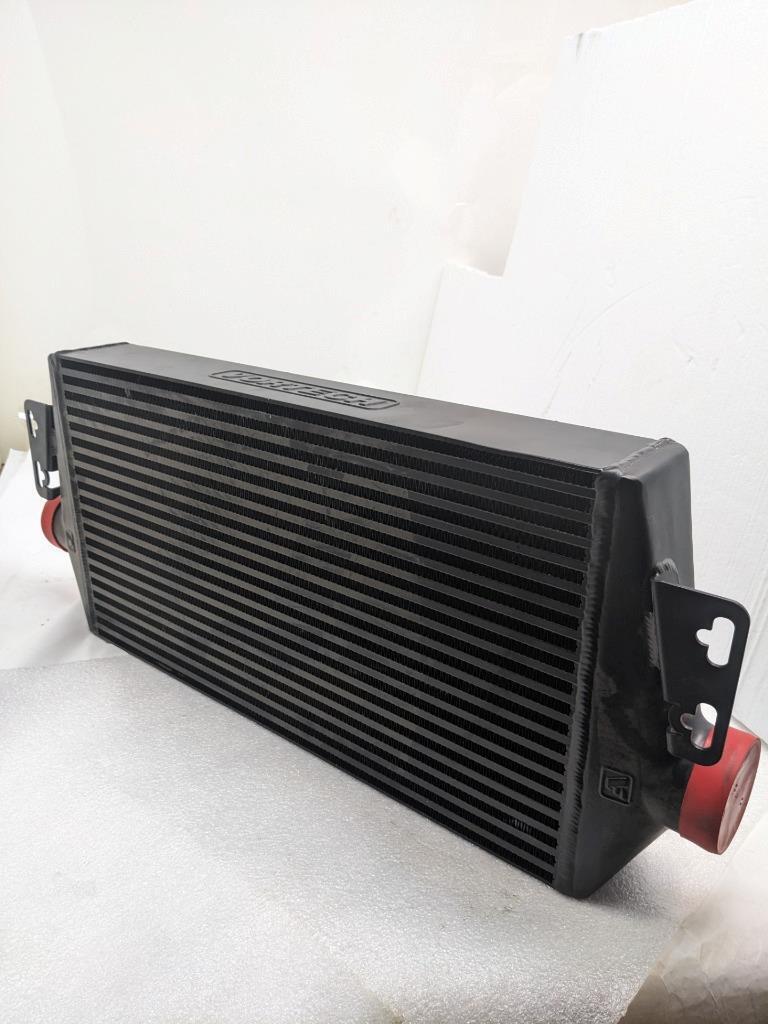 VORTECH 20 ROW 2.6" IN/OUT 31X13X4 RADIATOR NEW D1