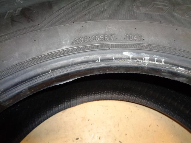 DTO 8/32" OF 9/32" GOODYEAR ASSURANCE A/S P 235 65 17 104T SL TIRE 407722374 CQ1