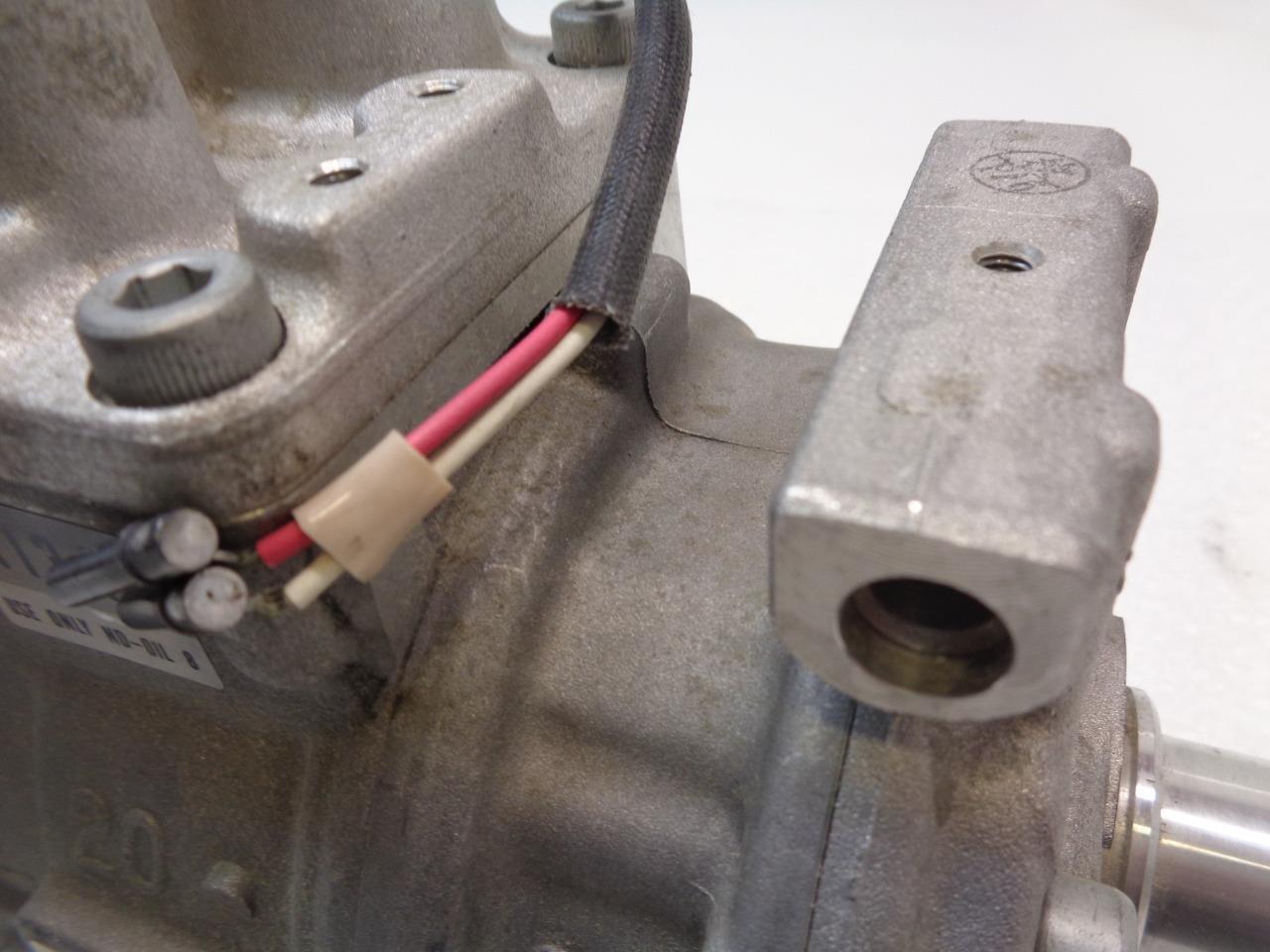 NEW GENUINE MERCEDES-BENZ 000 230 17 11 80 AC COMPRESSOR 1994 MERCEDES S320 R3