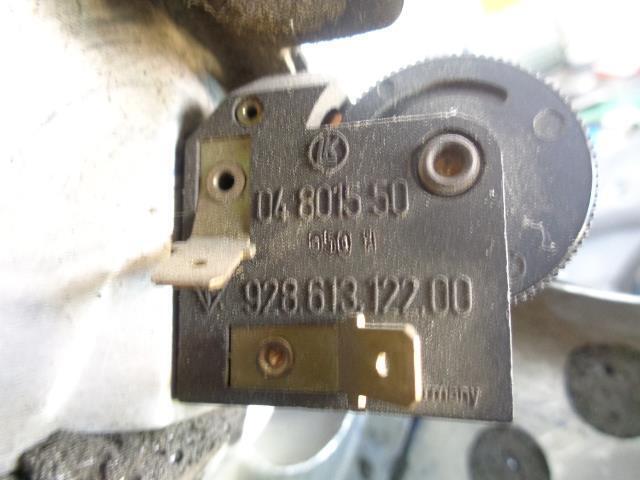 PORSCHE INSTRUMENT CLUSTER BEZEL GAUGE TRIM PANEL FOR 83-84 928S USED R24