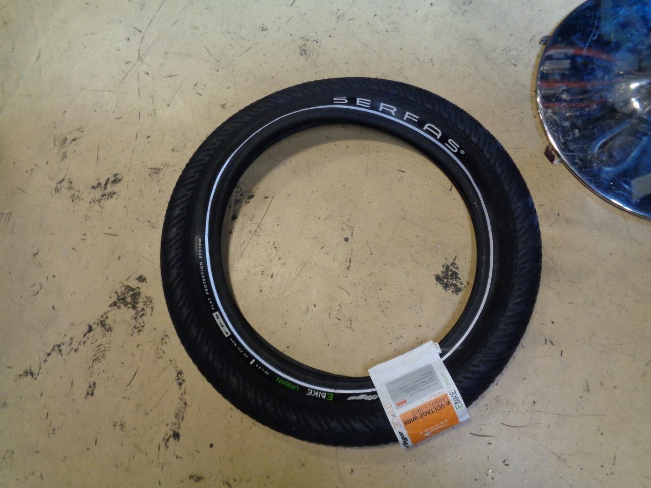 SERFAS VOLTAGE E-BIKE URBAN FPS REFLECTIVE SIDEWALL 20x4.0 E-VLT-20-4.0 BQ3