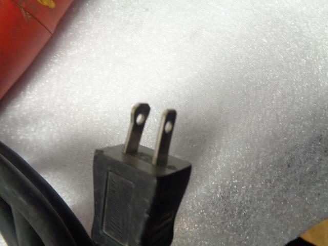 MILWAUKEE 4-1/2" 7 AMP SMALL ANGLE GRINDER 6130-33 USED R22