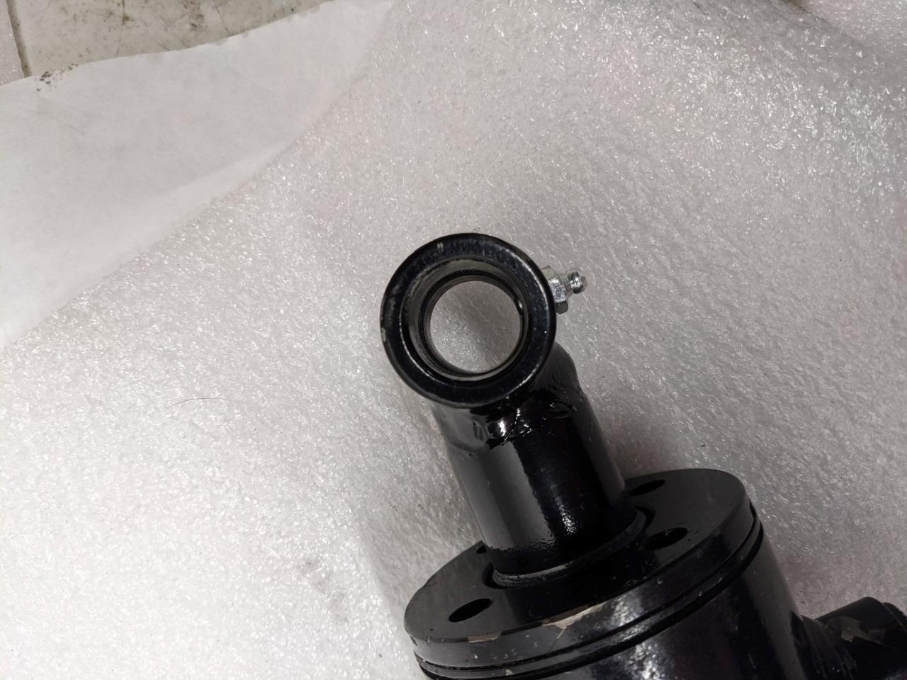 CWA HYDRAULIC CYLINDER CROSS TUBE 3" BORE 38" 3030WT NEW R10